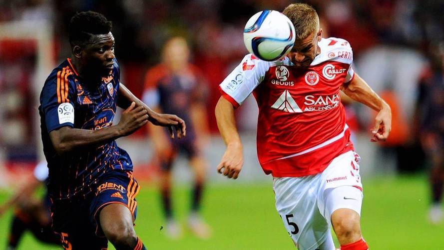 关于亚眠主场大败,陷入法甲保级困境的信息 关于亚眠主场大败,陷入法甲保级困境的信息