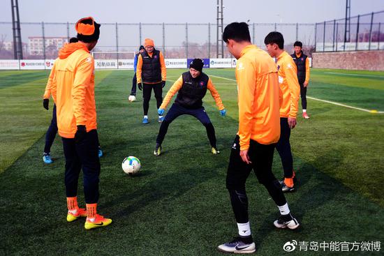 包含青岛海峡之争,青岛黄海对阵青岛中能的词条 包含青岛海峡之争,青岛黄海对阵青岛中能的词条